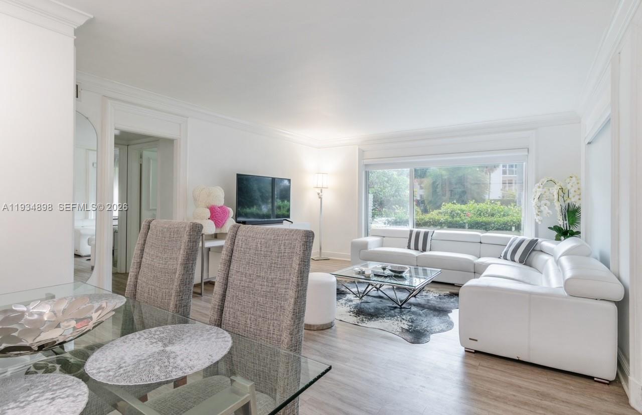 286 Bal Bay Dr #4, Bal Harbour FL 33154