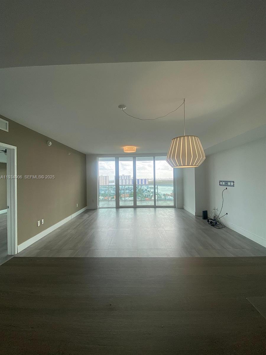400 Sunny Isles Blvd #1616, Sunny Isles Beach FL 33160
