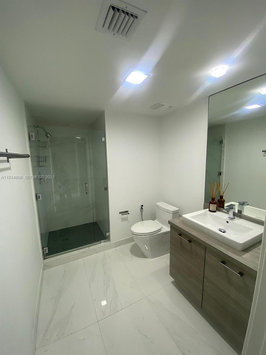 400 Sunny Isles Blvd #1616, Sunny Isles Beach FL 33160