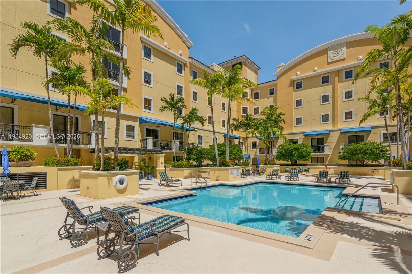 8395 SW 73rd Ave #417, Miami FL 33143