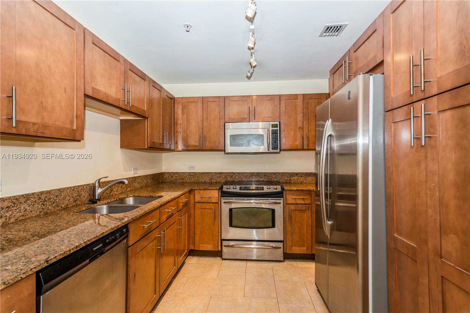 8395 SW 73rd Ave #417, Miami FL 33143