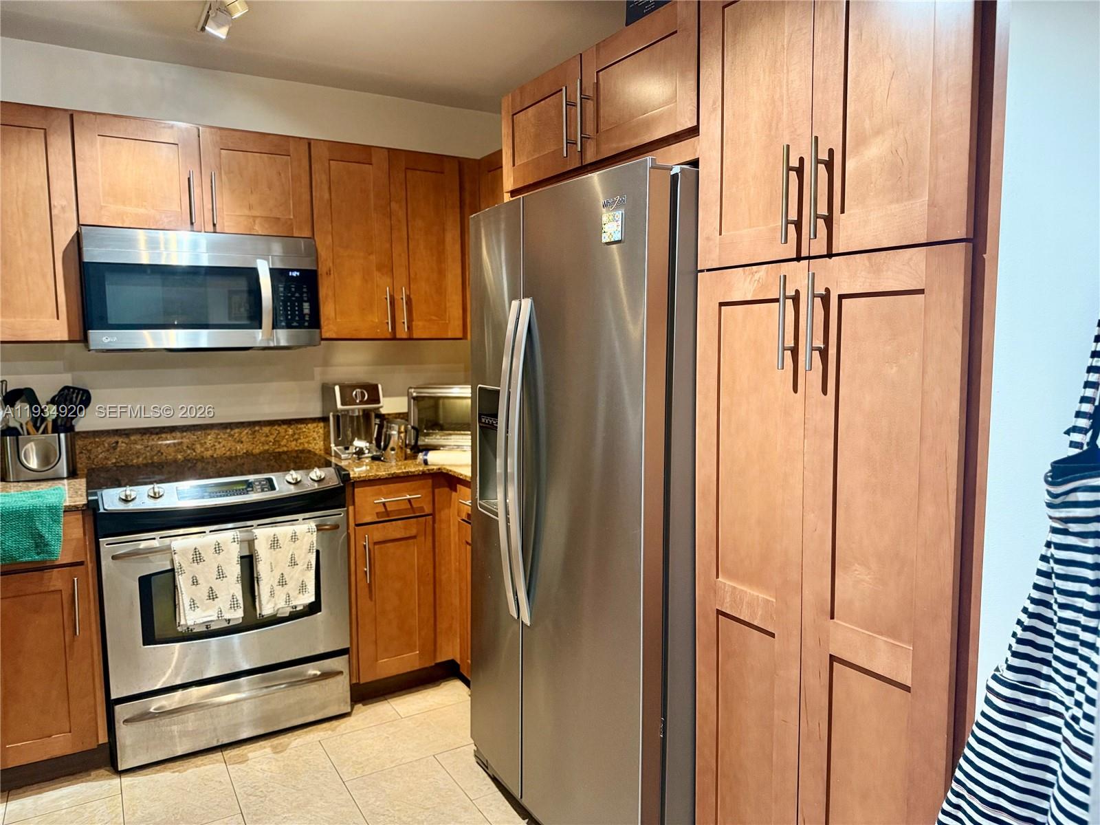 8395 SW 73rd Ave #417, Miami FL 33143