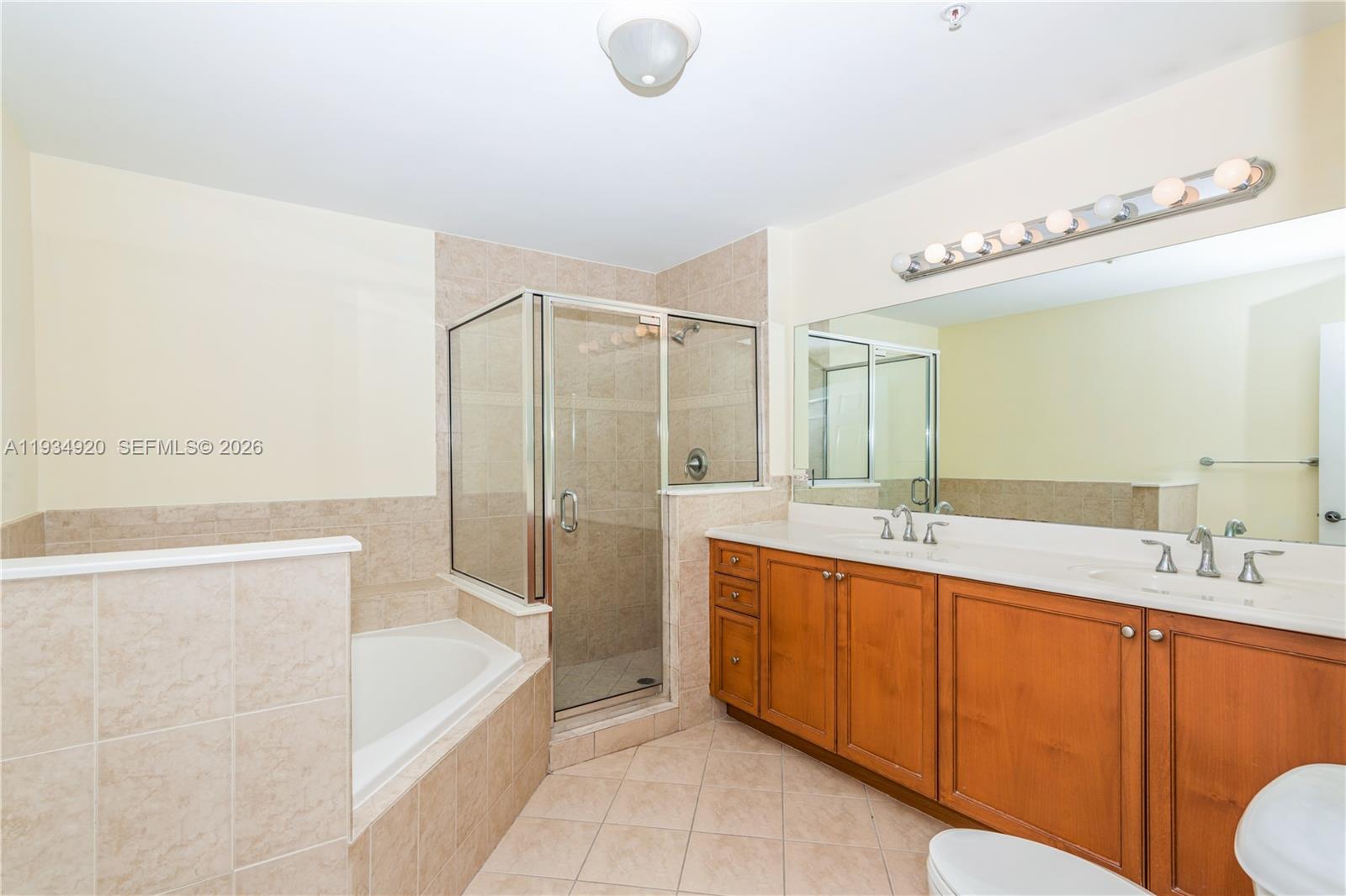 8395 SW 73rd Ave #417, Miami FL 33143