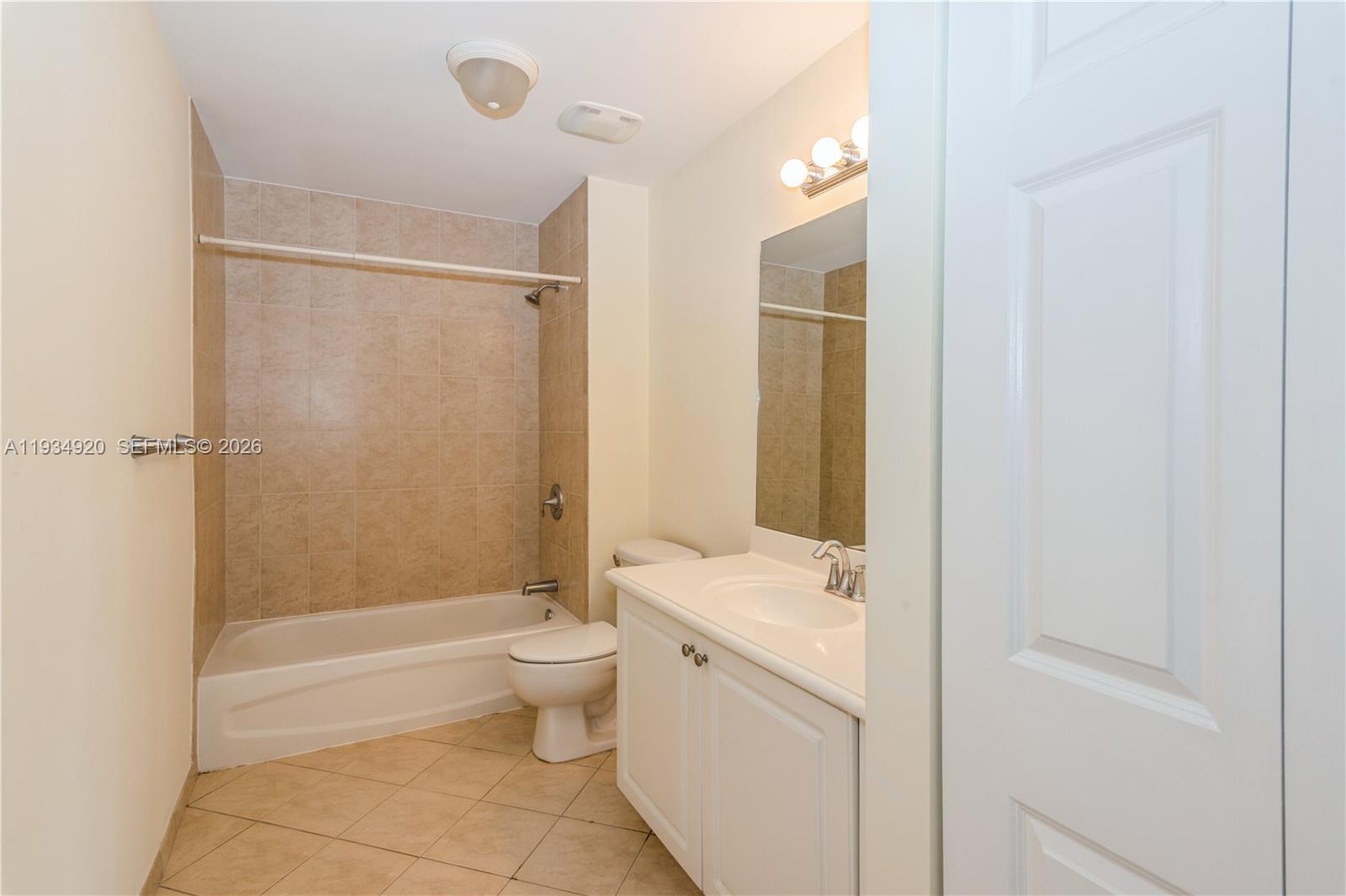 8395 SW 73rd Ave #417, Miami FL 33143