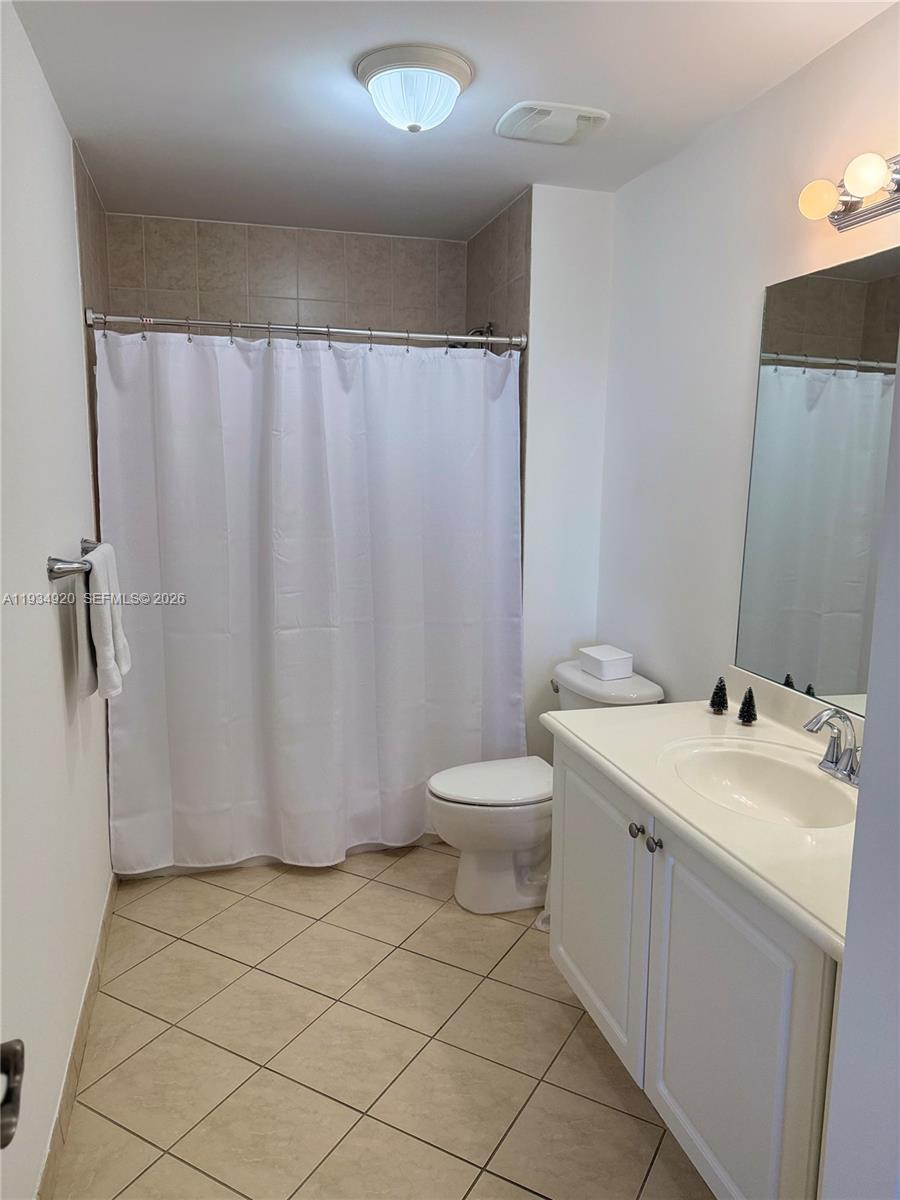 8395 SW 73rd Ave #417, Miami FL 33143