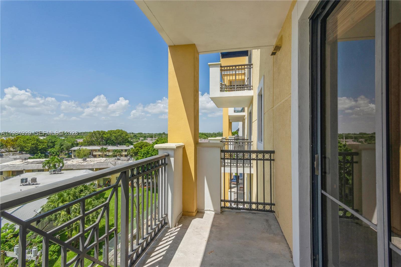 8395 SW 73rd Ave #417, Miami FL 33143