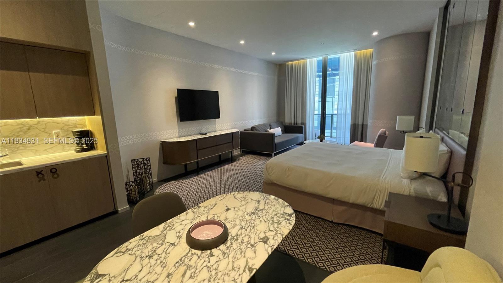 801 S Miami Ave #509, Miami FL 33130