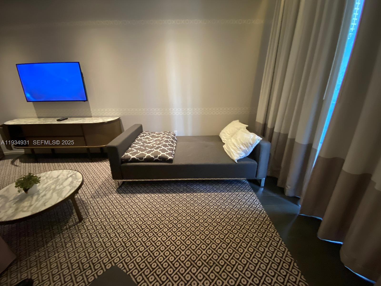801 S Miami Ave #509, Miami FL 33130