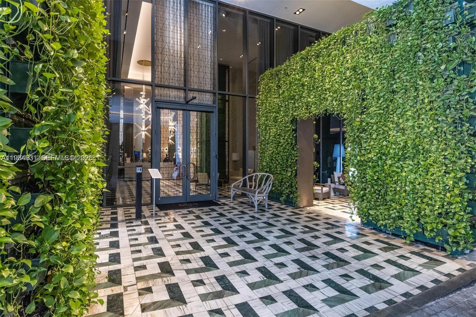 801 S Miami Ave #509, Miami FL 33130