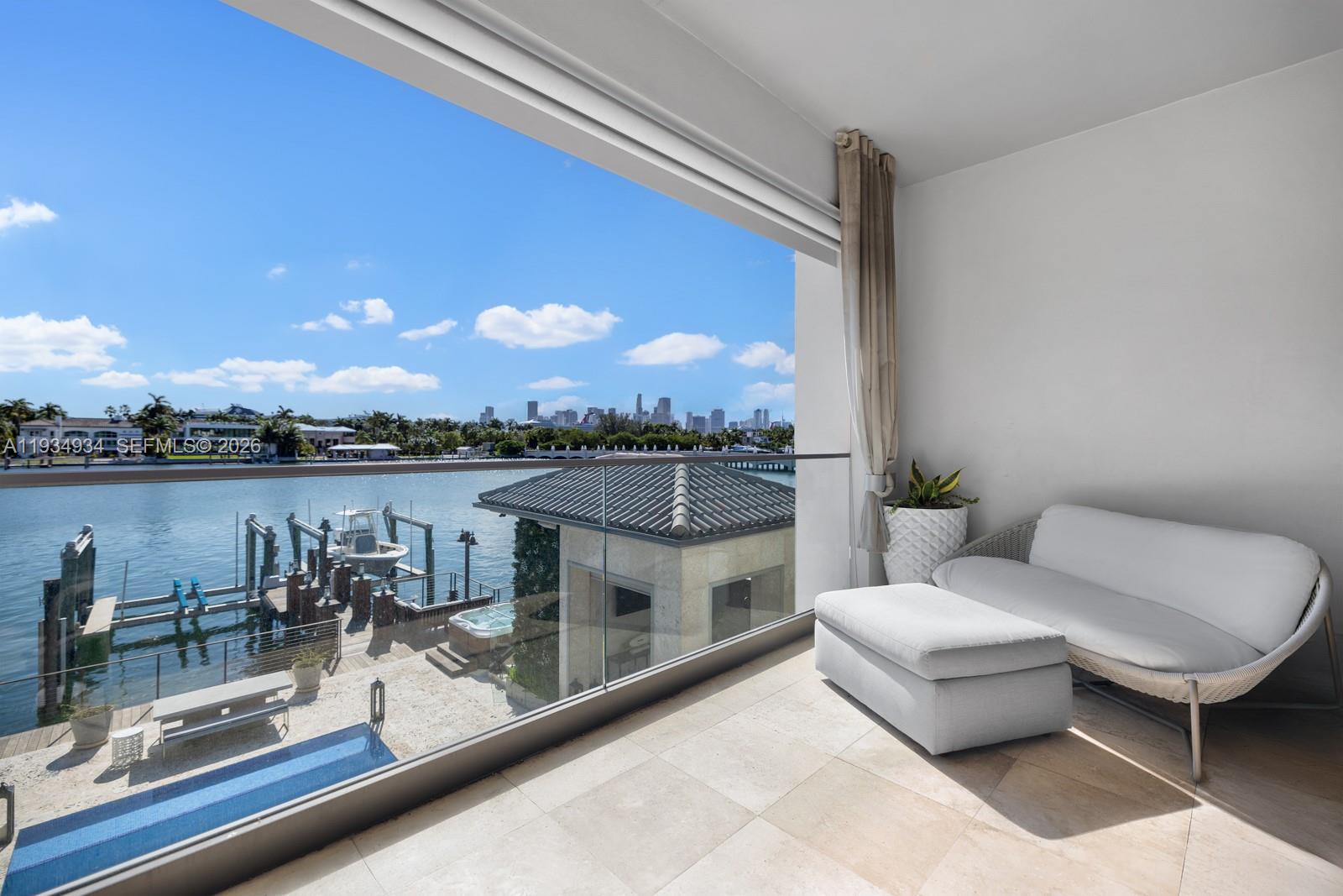 176 S Hibiscus Drive, Miami Beach FL 33139