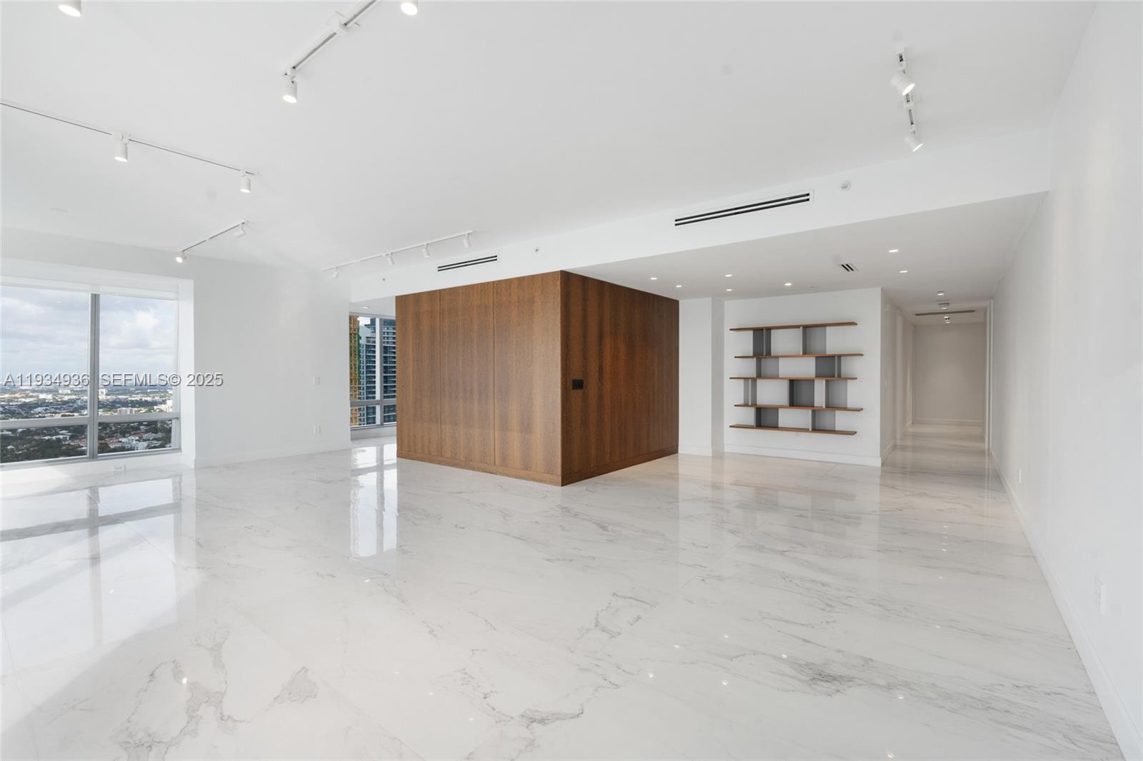 1425 Brickell Ave #47B, Miami FL 33131
