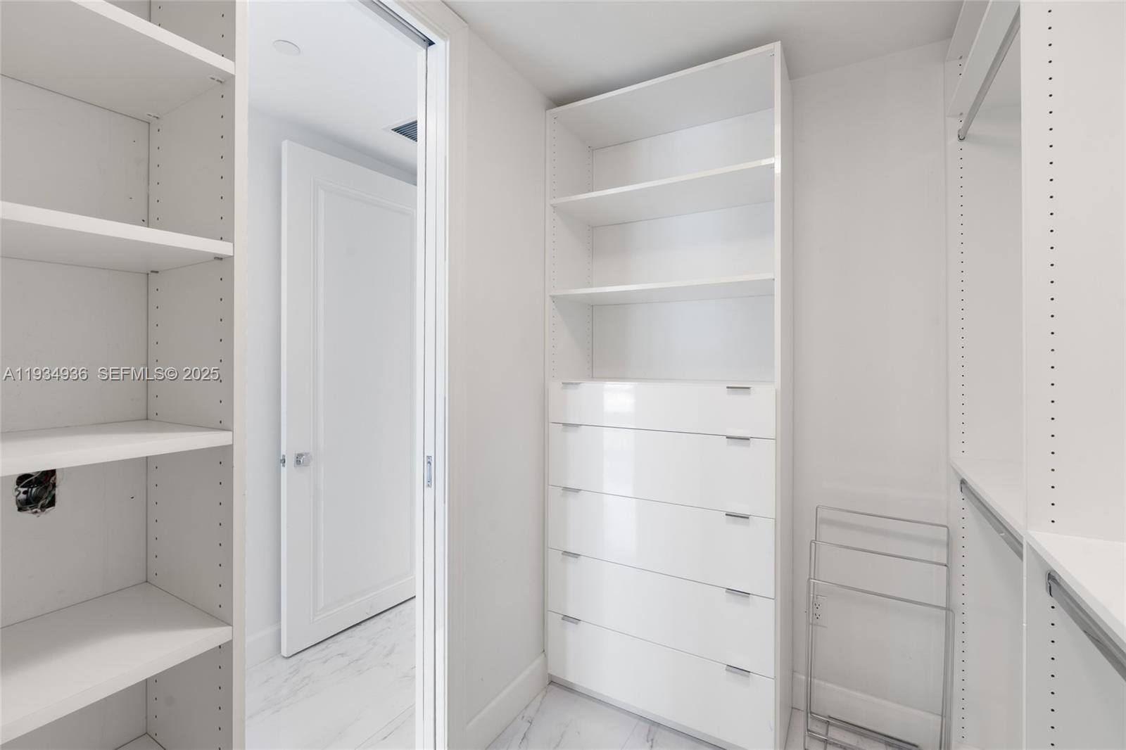 1425 Brickell Ave #47B, Miami FL 33131