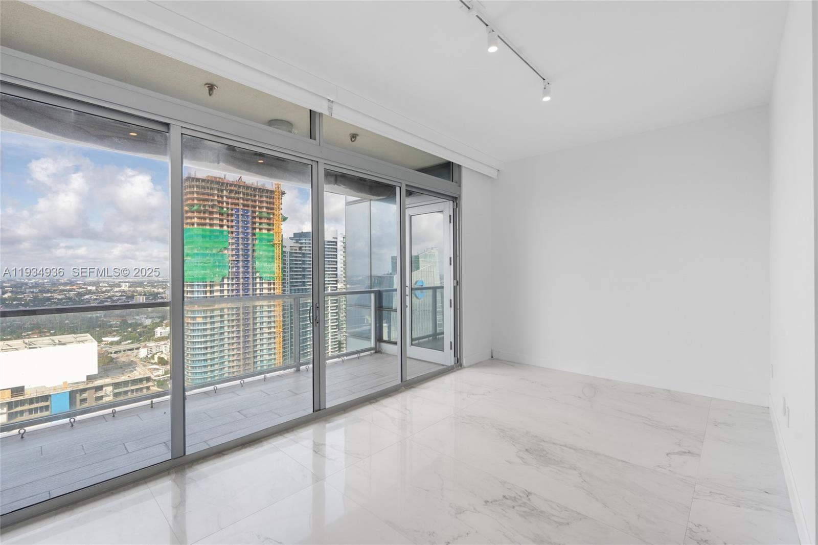 1425 Brickell Ave #47B, Miami FL 33131