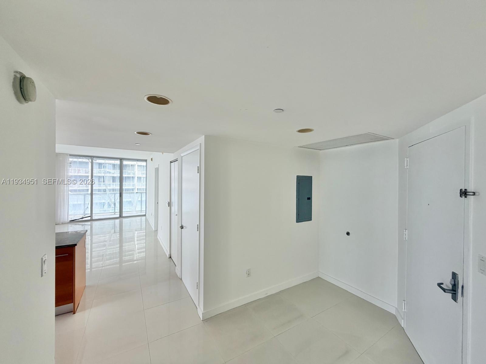 495 Brickell Ave #2610, Miami FL 33131