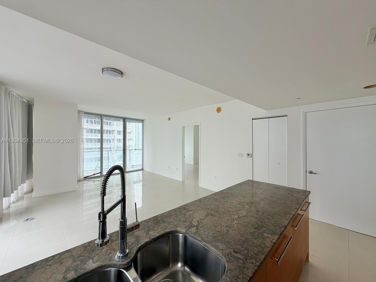 495 Brickell Ave #2610, Miami FL 33131
