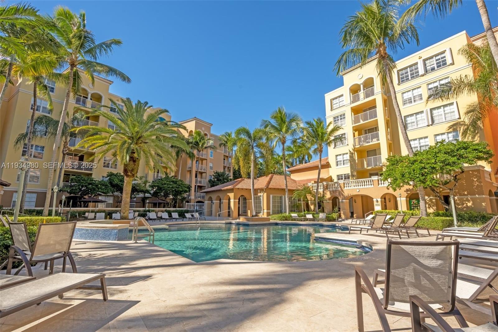 19501 E Country Club Dr #9108, Aventura FL 33180
