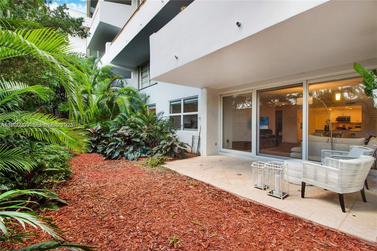 155 Ocean Lane Dr #104, Key Biscayne FL 33149