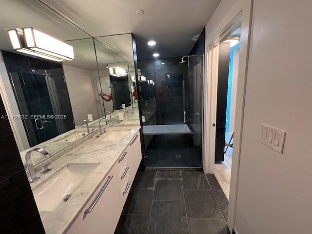 900 Biscayne Blvd #5605, Miami FL 33132