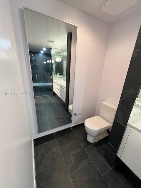 900 Biscayne Blvd #5605, Miami FL 33132