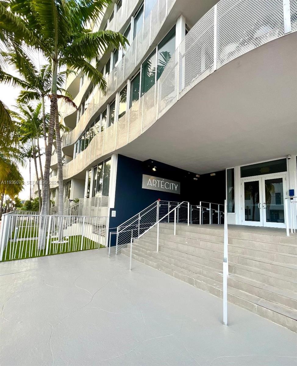2100 Park Ave #104, Miami Beach FL 33139