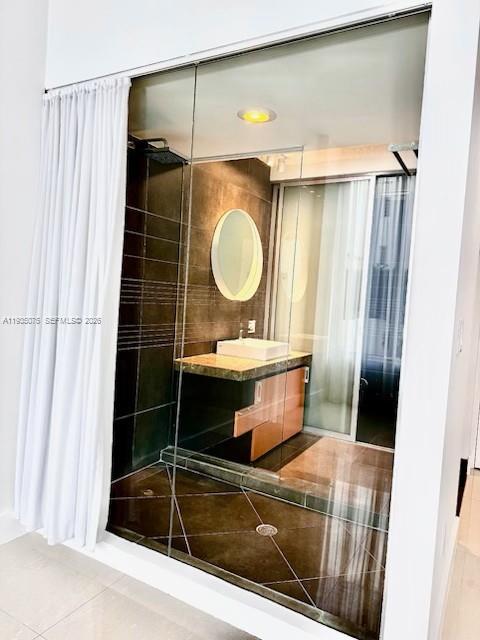 2100 Park Ave #104, Miami Beach FL 33139