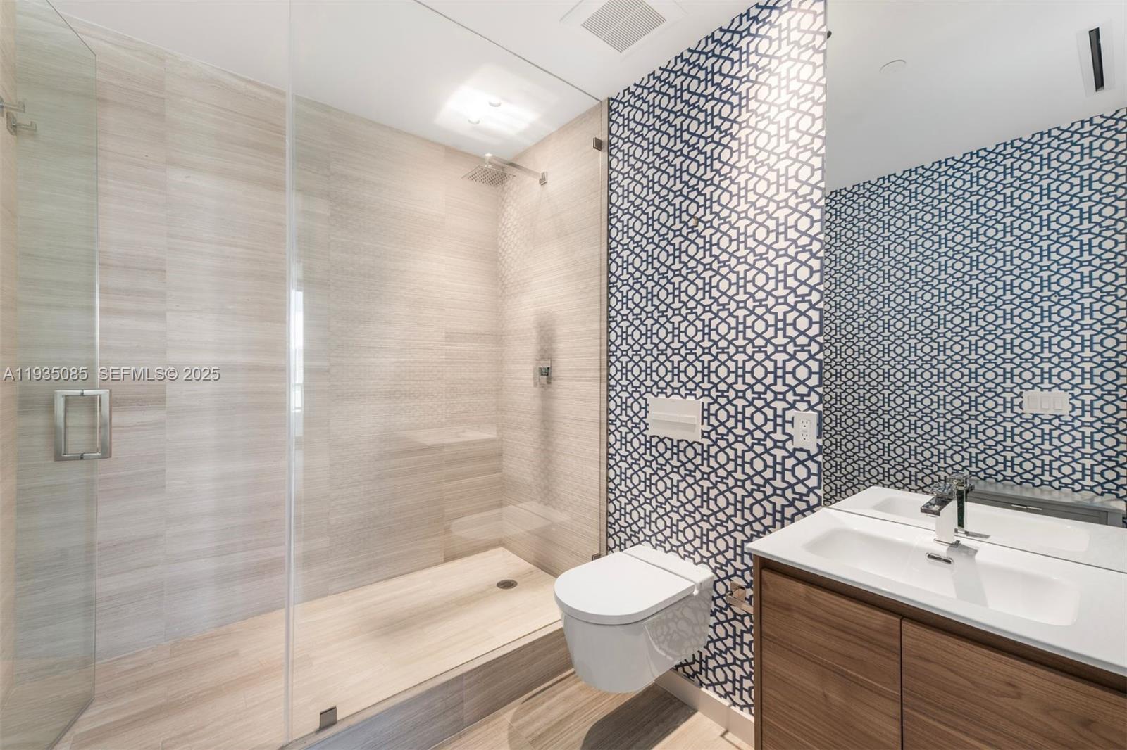4701 N Meridian Ave #512, Miami Beach FL 33140