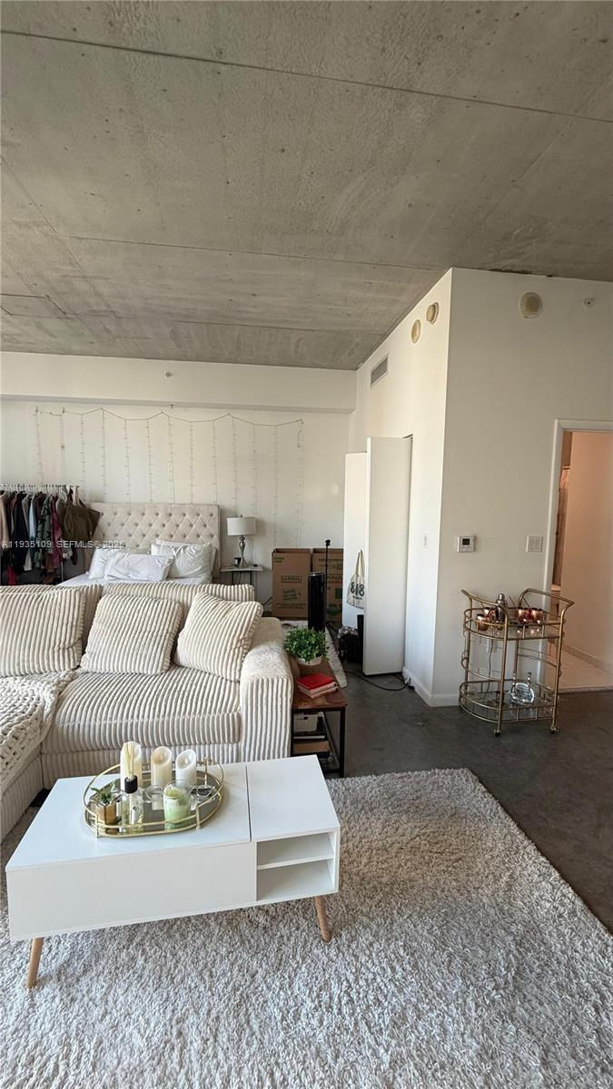133 NE 2nd Ave #811, Miami FL 33132