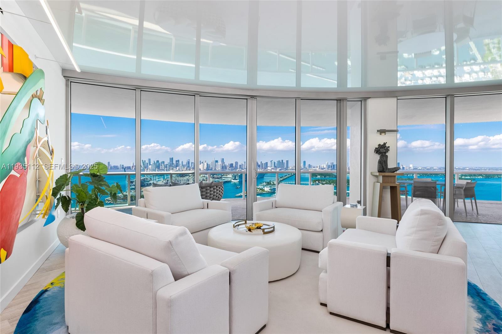 1000 S Pointe Dr #3501, Miami Beach FL 33139