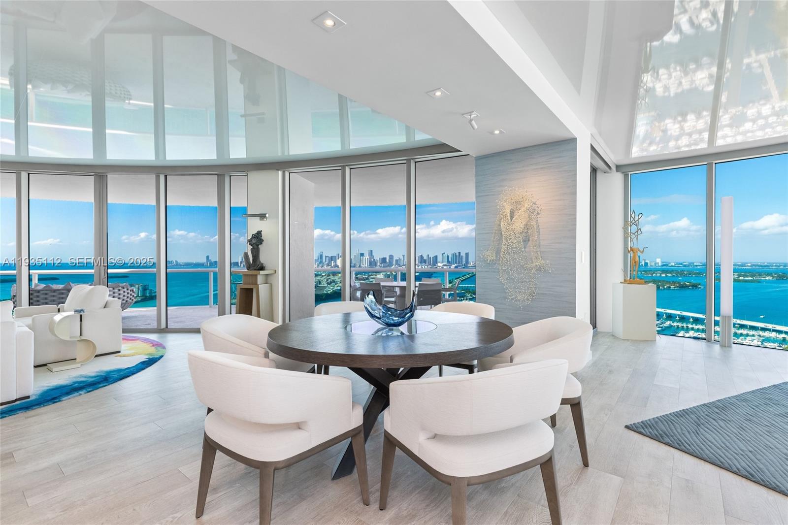 1000 S Pointe Dr #3501, Miami Beach FL 33139