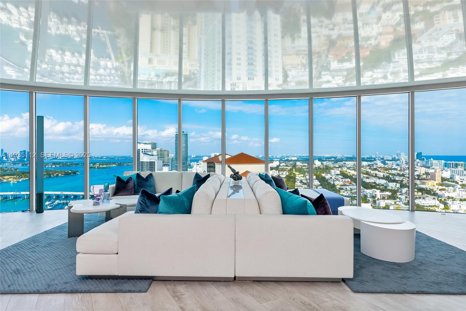 1000 S Pointe Dr #3501, Miami Beach FL 33139