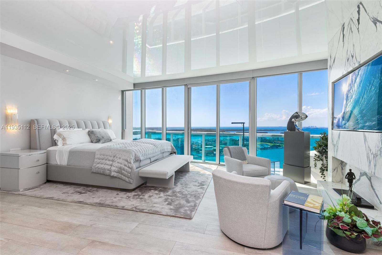 1000 S Pointe Dr #3501, Miami Beach FL 33139