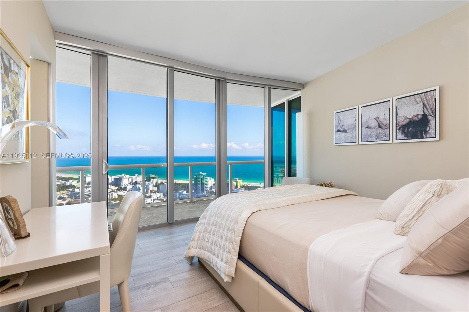 1000 S Pointe Dr #3501, Miami Beach FL 33139