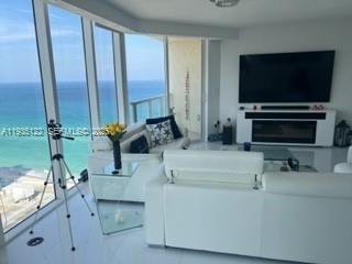 16699 Collins Ave #2507, Sunny Isles Beach FL 33160