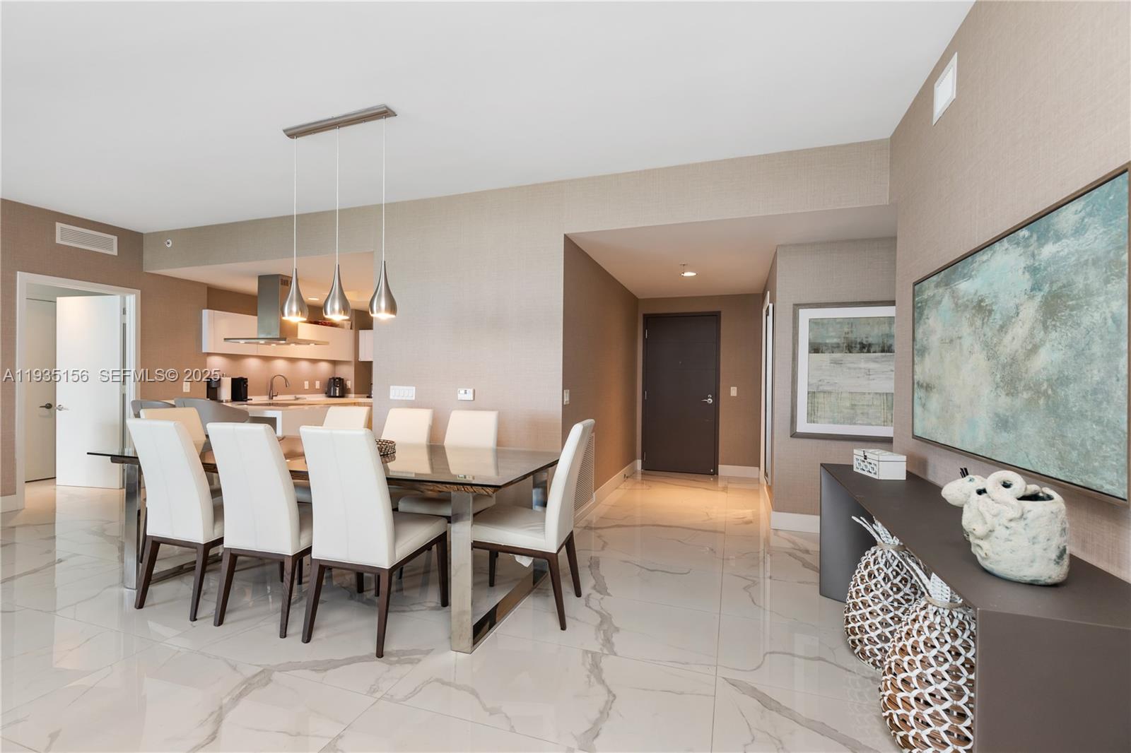 17301 Biscayne Blvd #908, North Miami Beach FL 33160