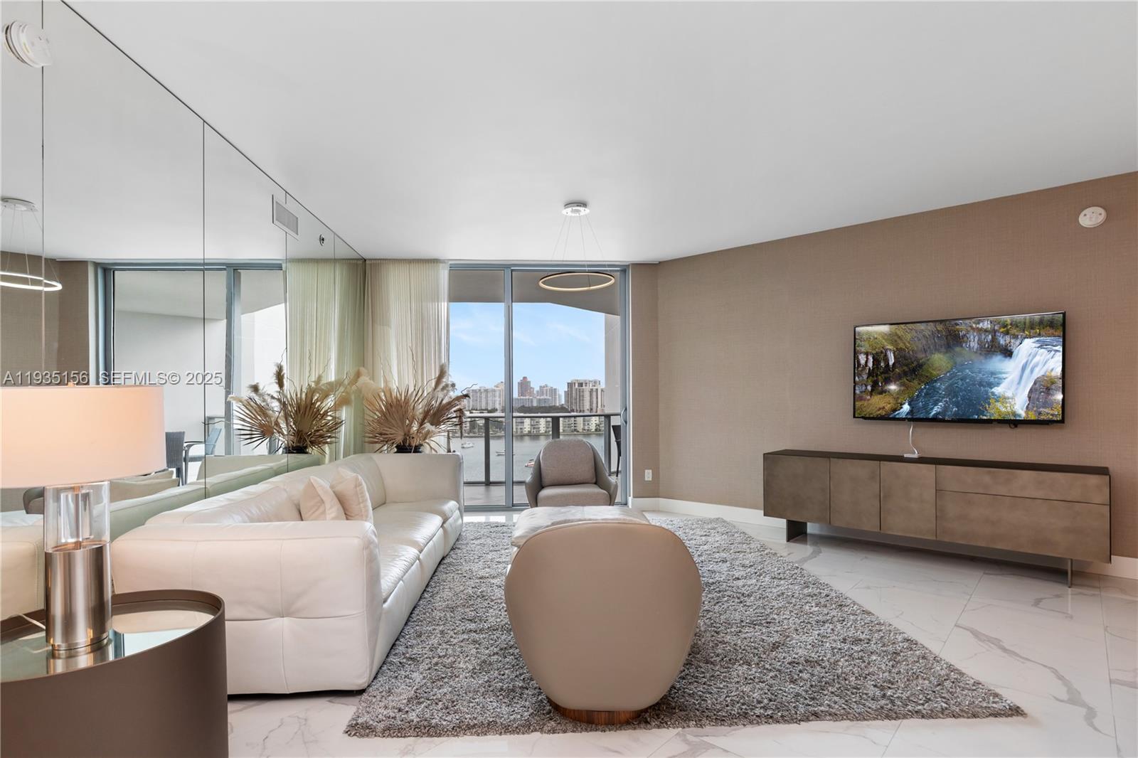 17301 Biscayne Blvd #908, North Miami Beach FL 33160
