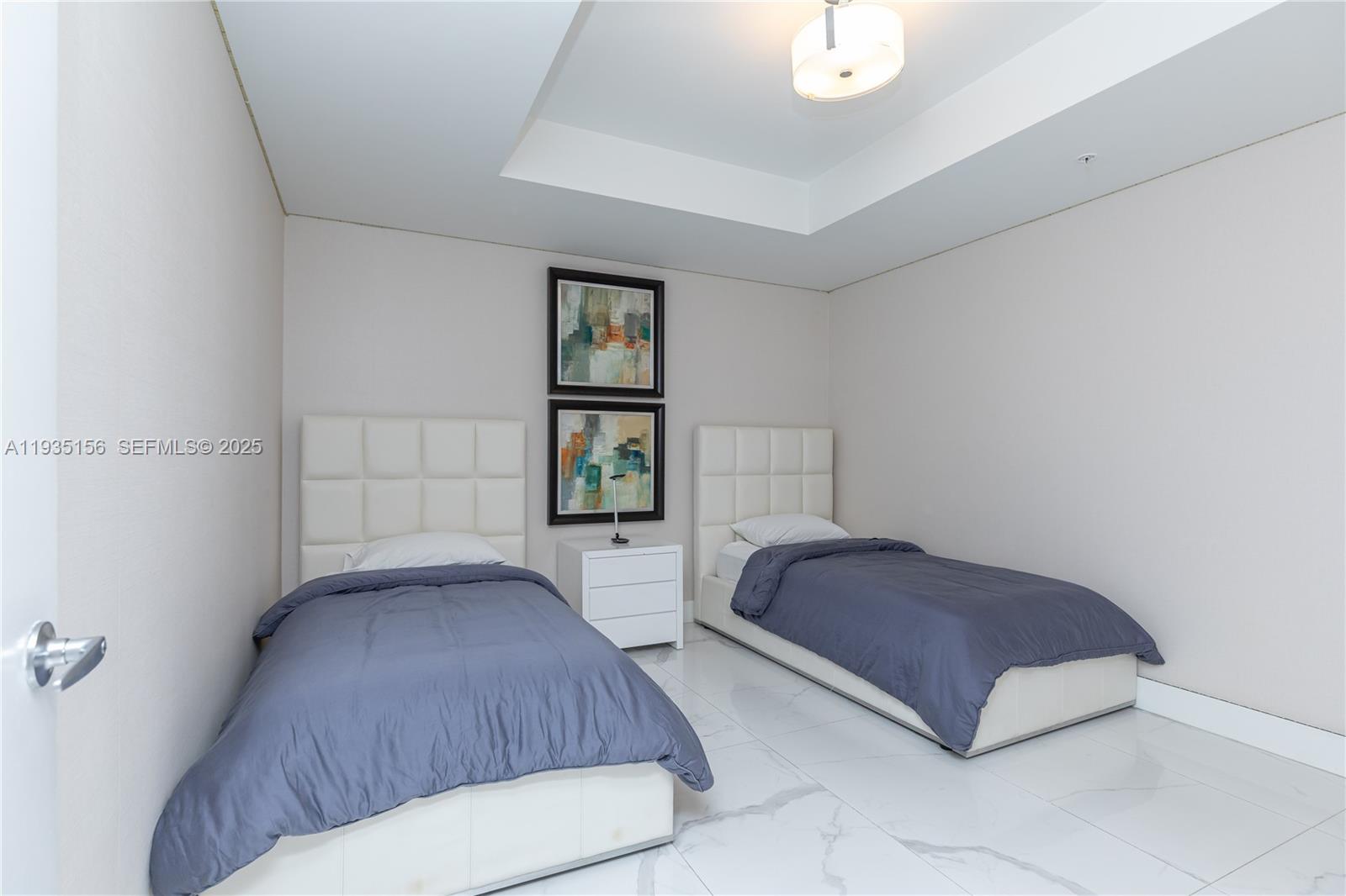 17301 Biscayne Blvd #908, North Miami Beach FL 33160