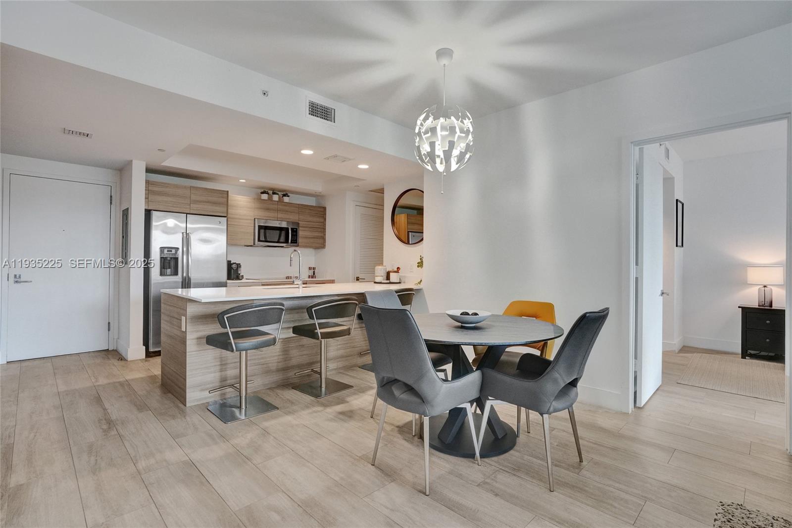 121 NE 34th St #902, Miami FL 33137