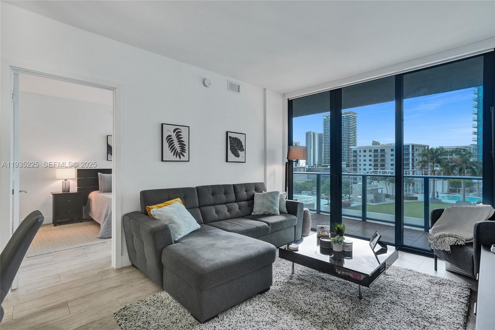 121 NE 34th St #902, Miami FL 33137