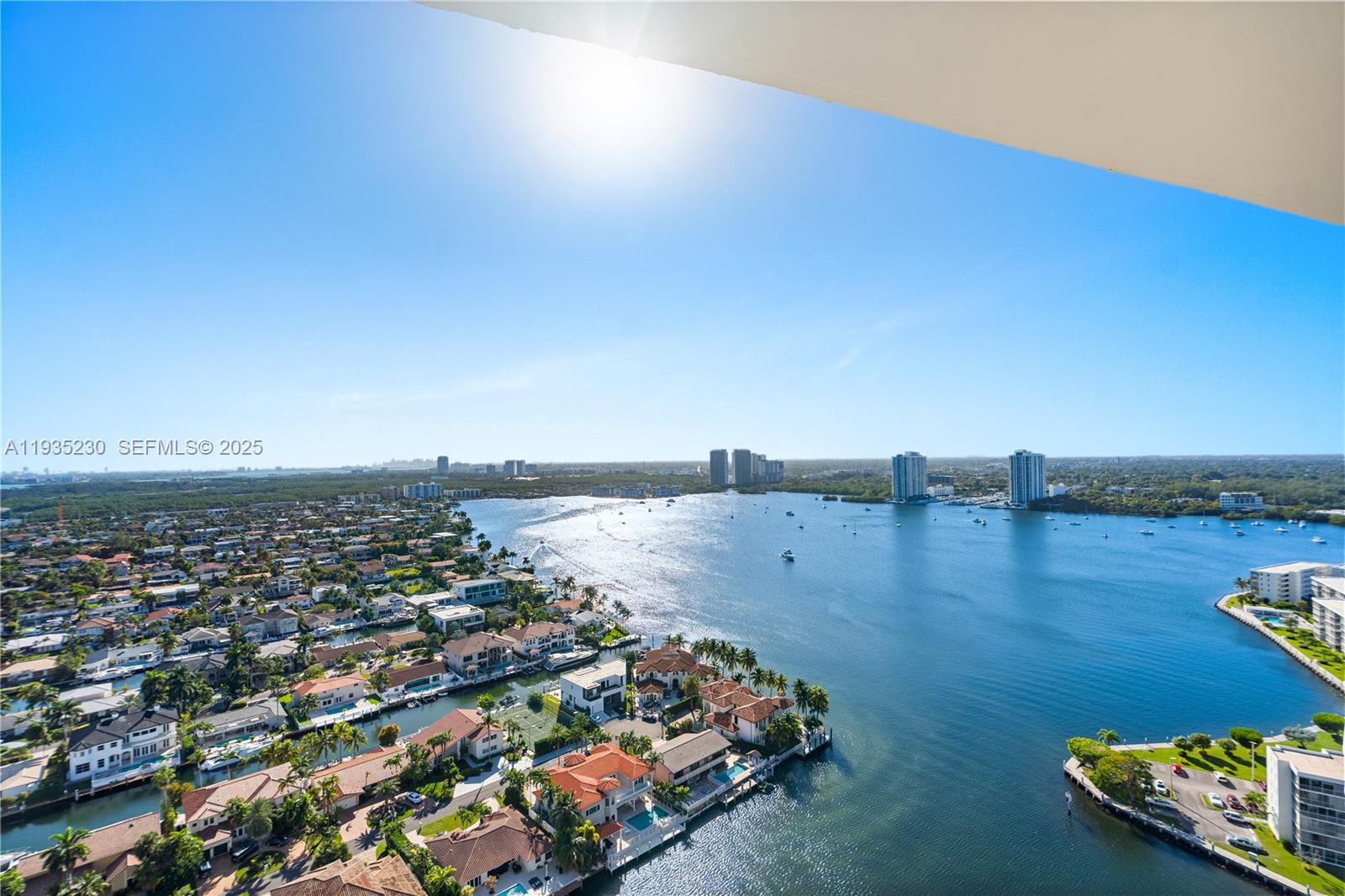 1000 W Island Blvd #3002, Aventura FL 33160
