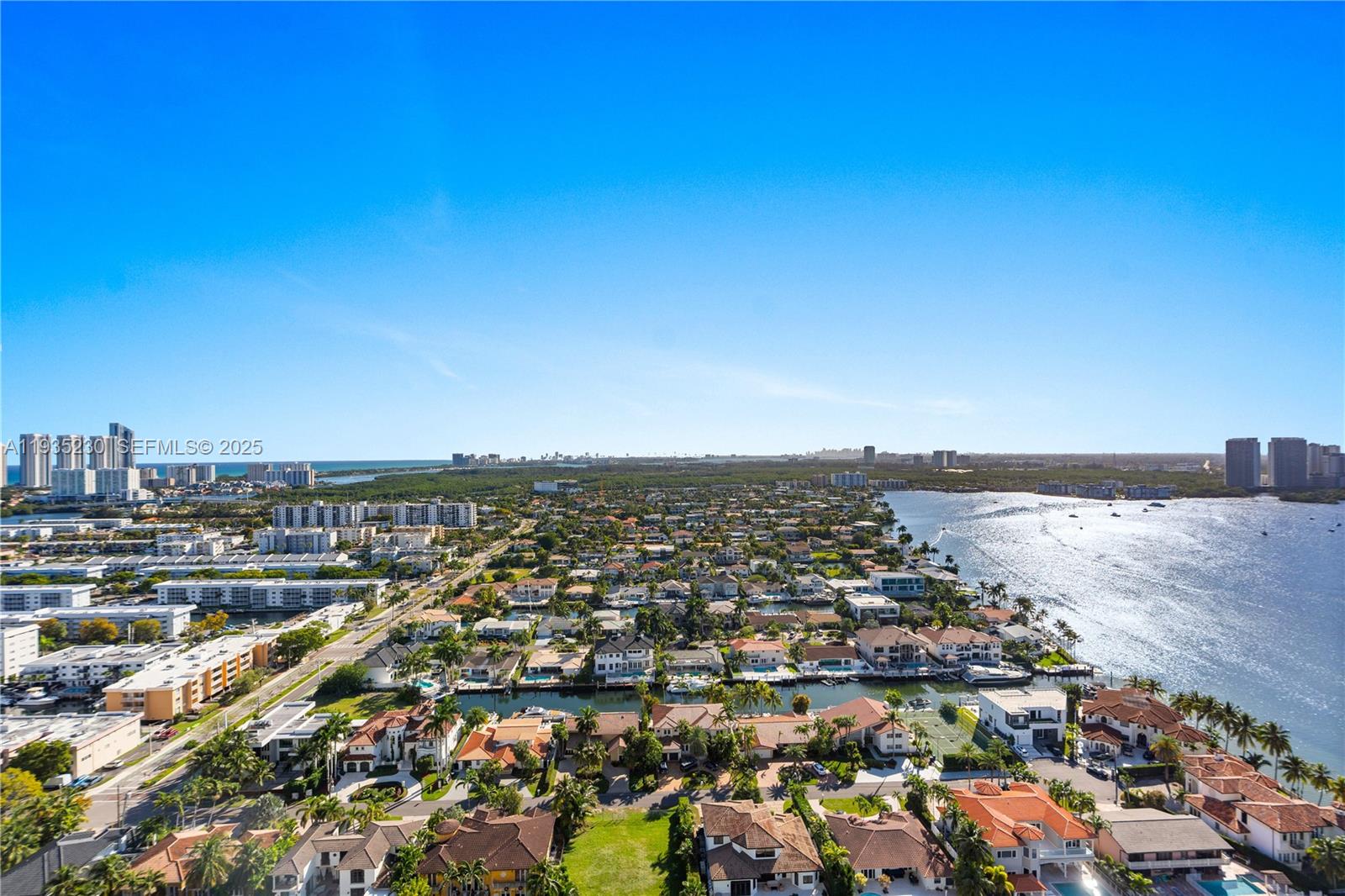 1000 W Island Blvd #3002, Aventura FL 33160