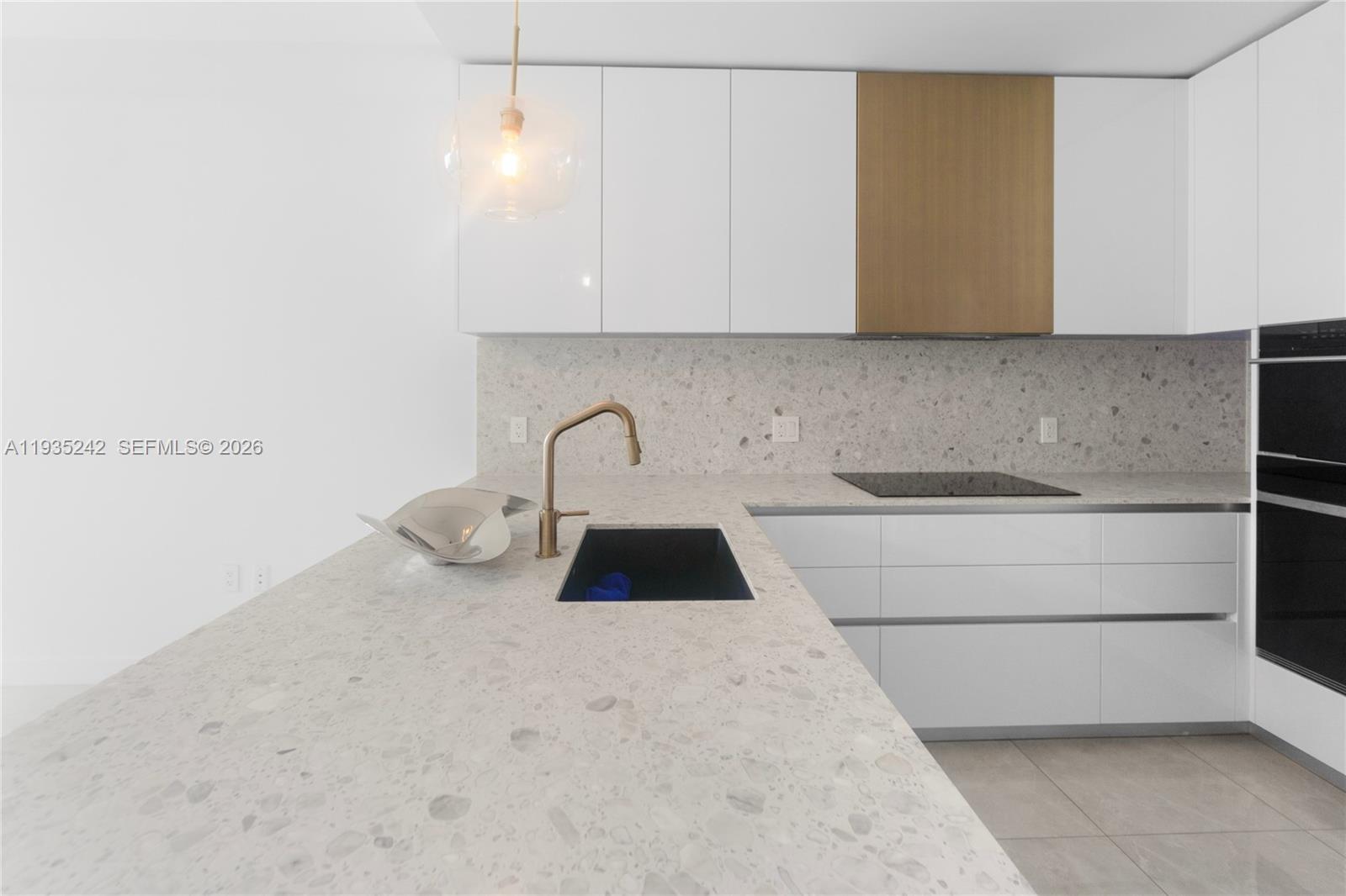 2678 Tigertail Ave #715, Miami FL 33133