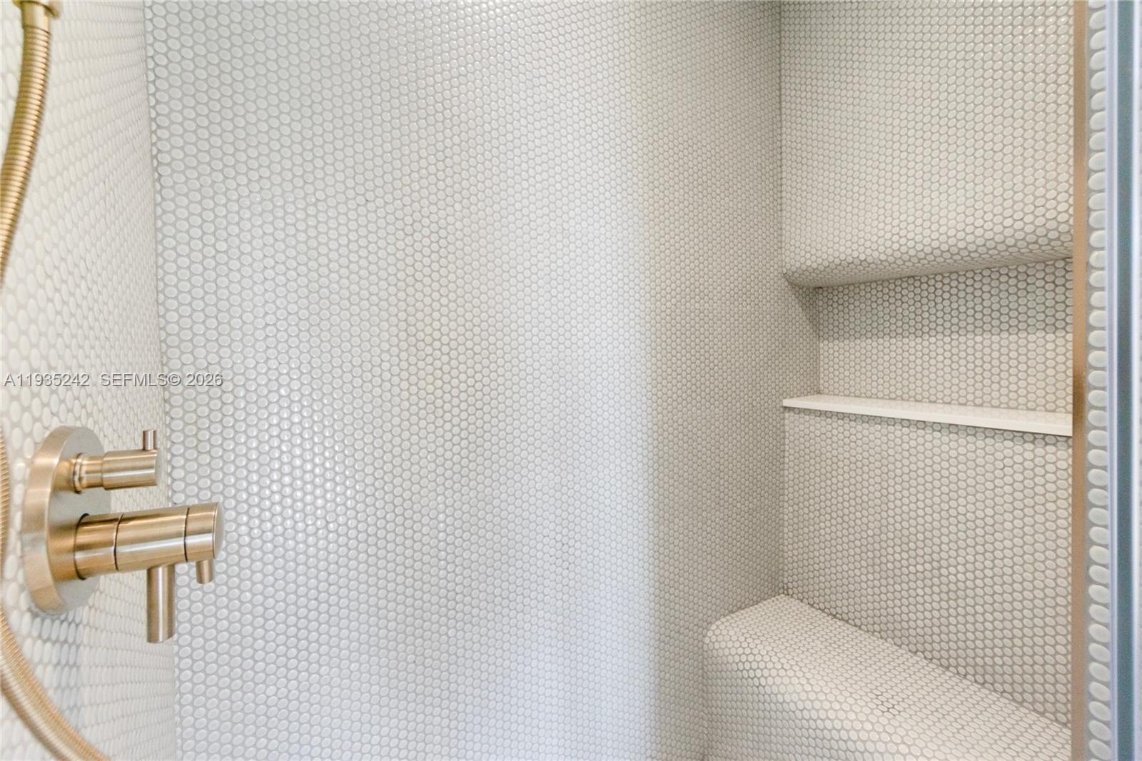 2678 Tigertail Ave #715, Miami FL 33133