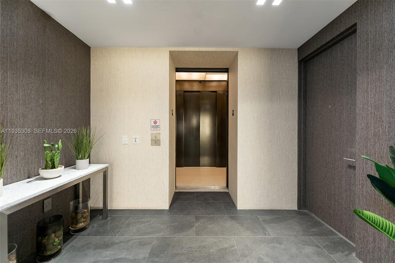 10203 Collins Ave #1403, Bal Harbour FL 33154