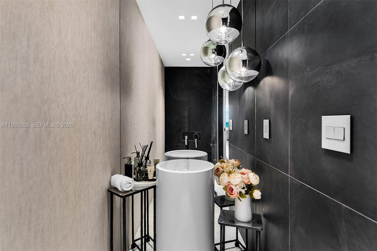 10203 Collins Ave #1403, Bal Harbour FL 33154