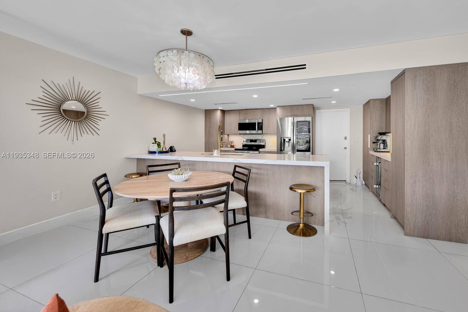 155 Ocean Lane Dr #413, Key Biscayne FL 33149