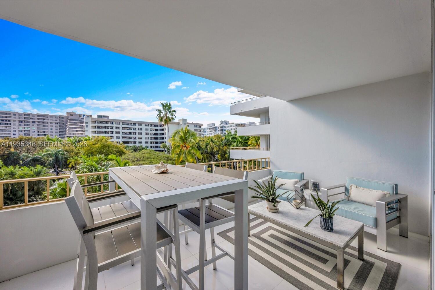 155 Ocean Lane Dr #413, Key Biscayne FL 33149