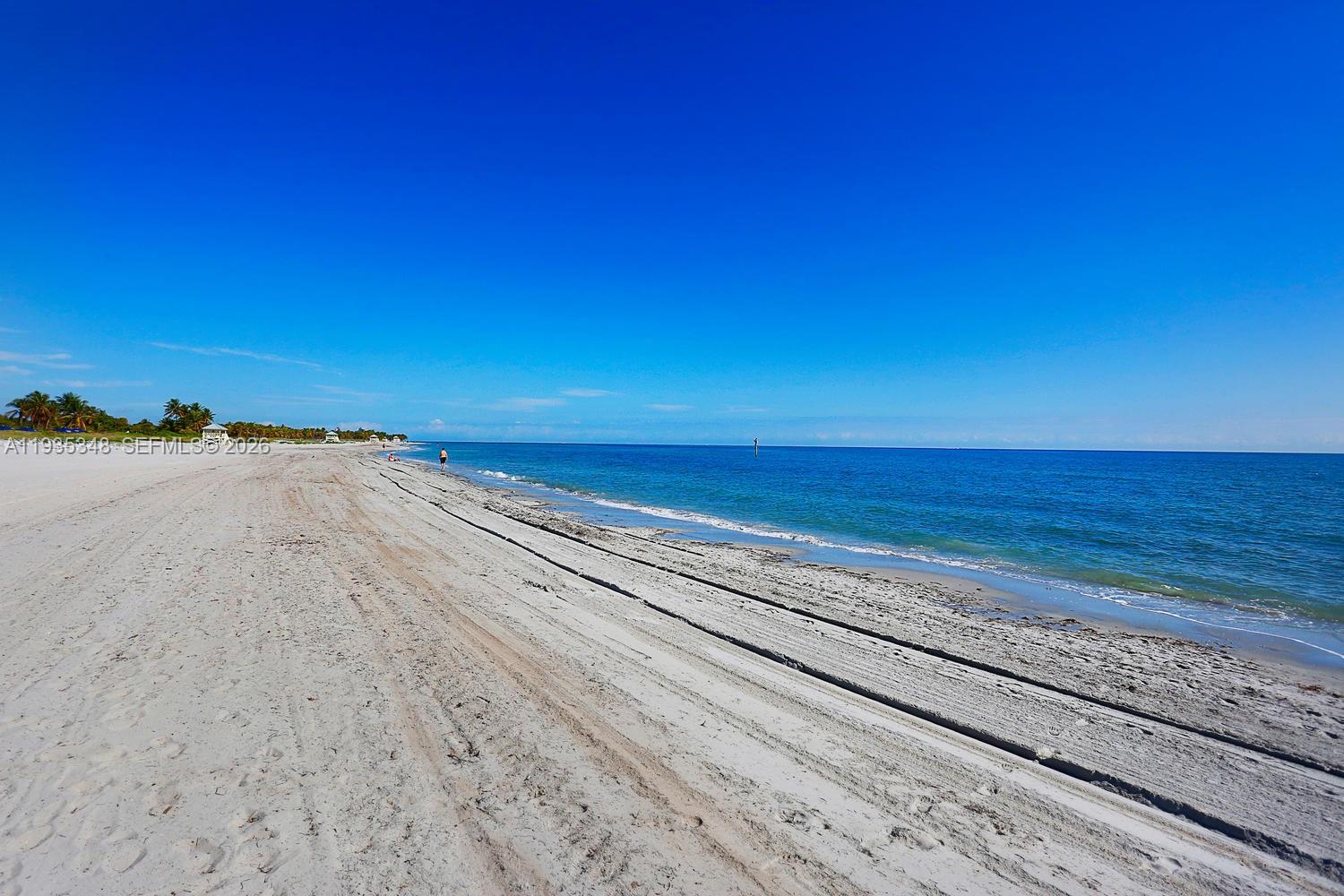 155 Ocean Lane Dr #413, Key Biscayne FL 33149