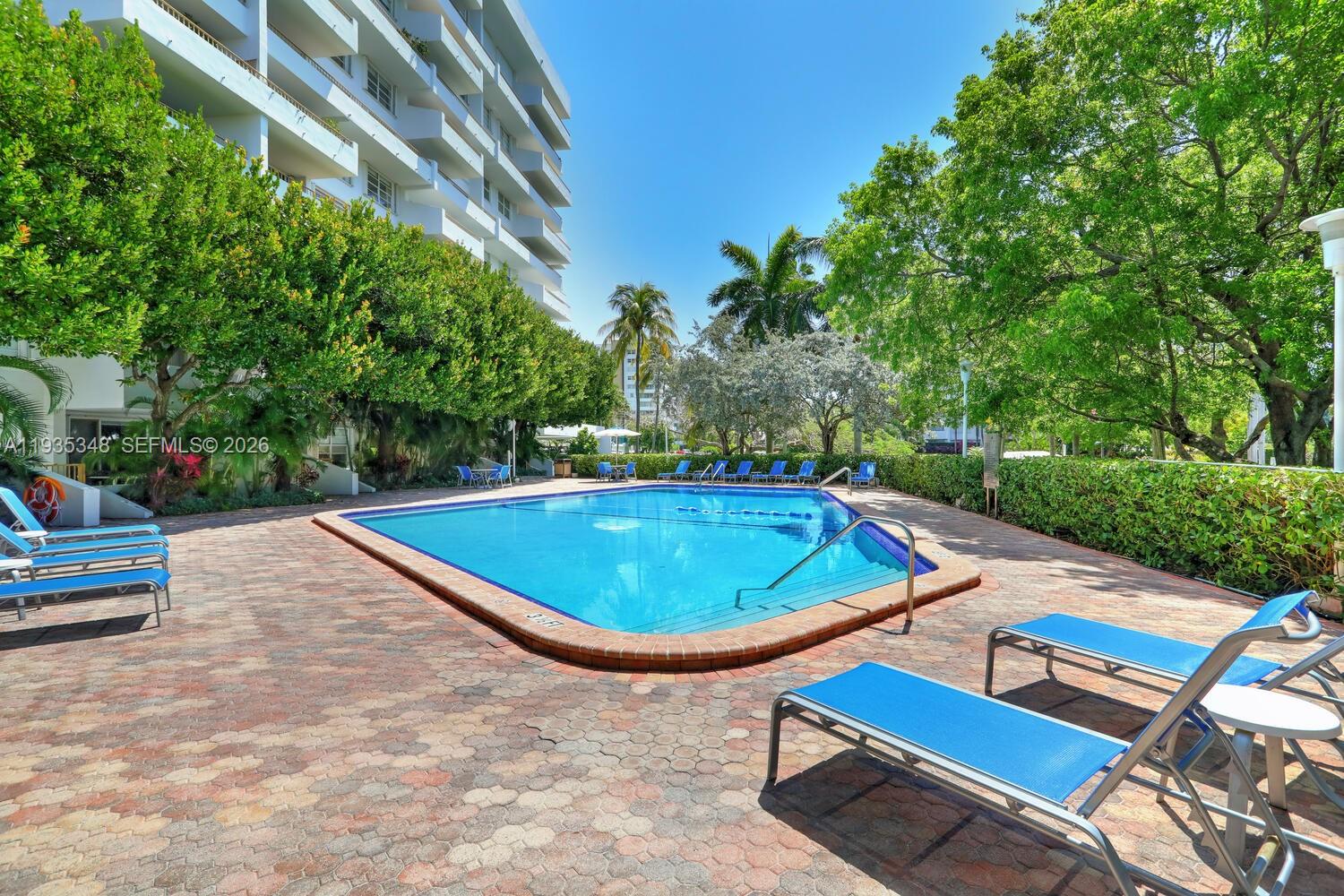 155 Ocean Lane Dr #413, Key Biscayne FL 33149