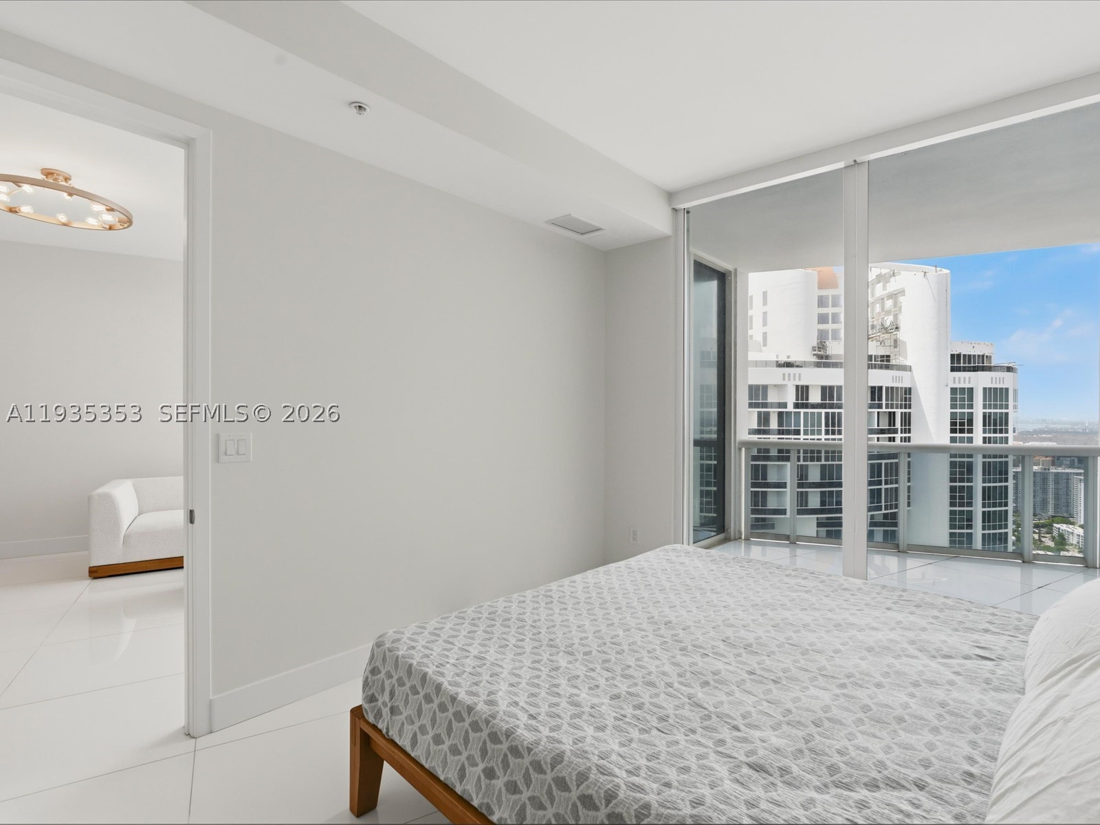 18201 Collins Ave #5508, Sunny Isles Beach FL 33160