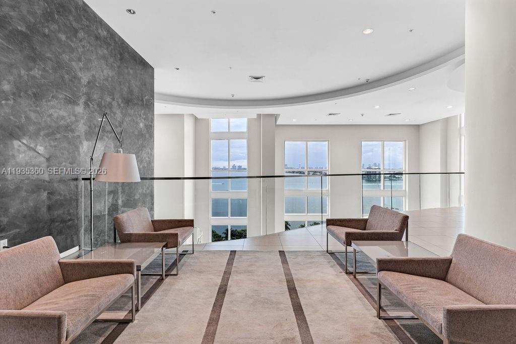 1900 N Bayshore Dr #5103, Miami FL 33132